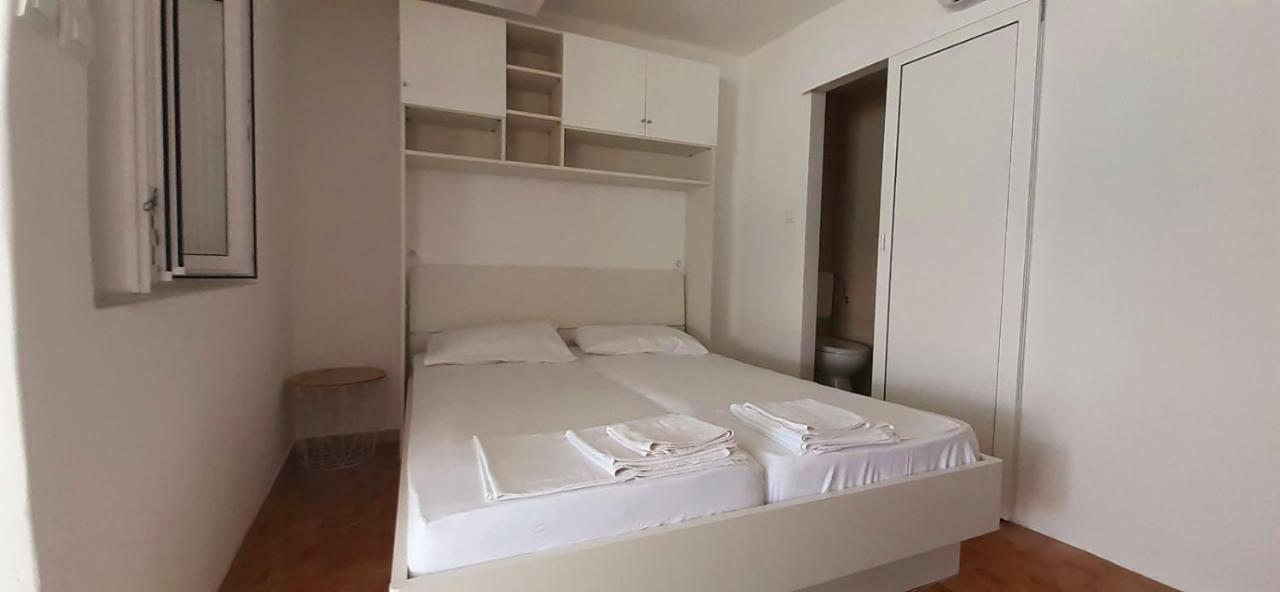 Rooms By The Sea Sladjenovici, Dubrovnik - 2161 Slano Exterior foto